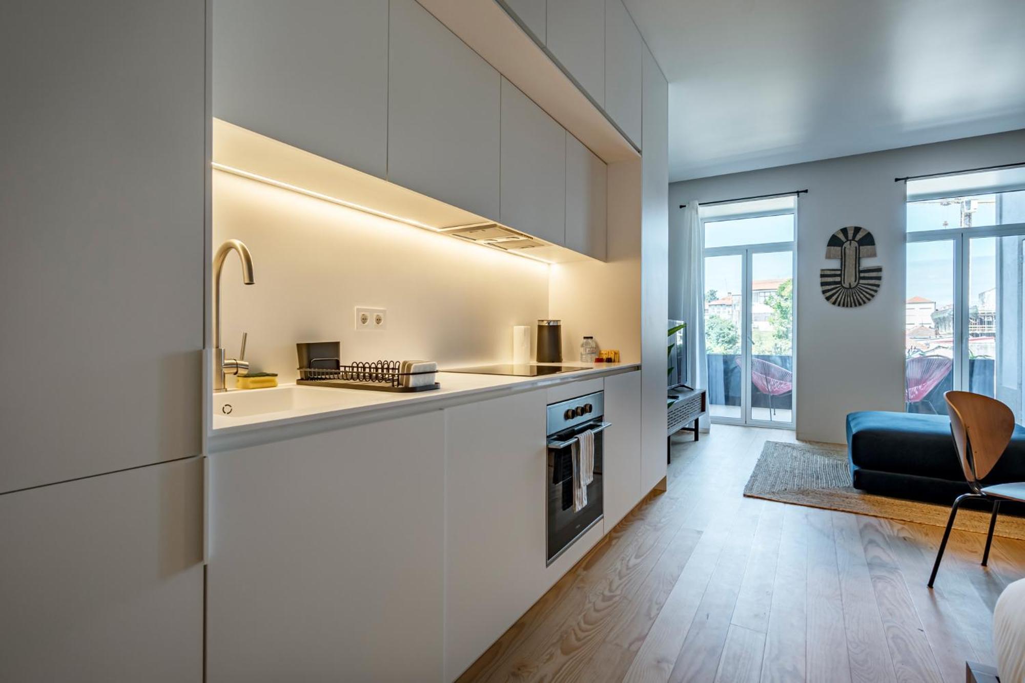 Nomads Lux - 1bdr Almada Cool Apartamento *